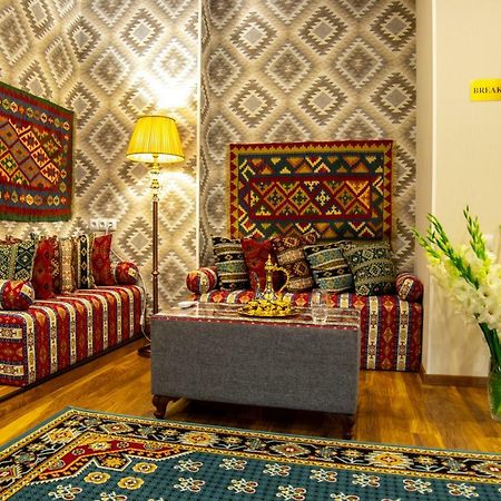 Irmisa Hotel Tbilisi Esterno foto