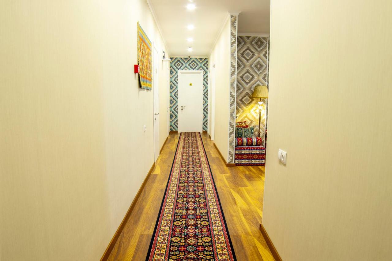 Irmisa Hotel Tbilisi Esterno foto