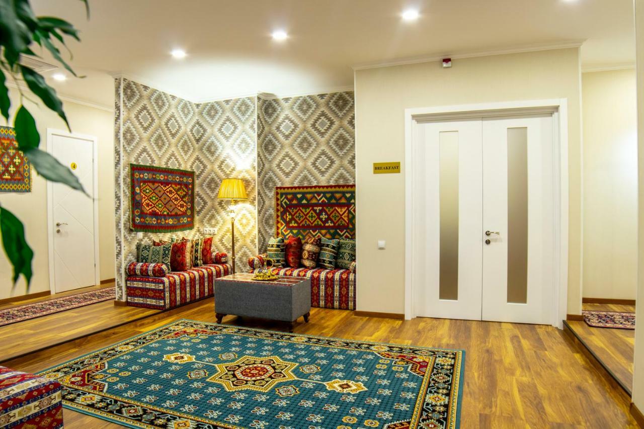 Irmisa Hotel Tbilisi Esterno foto